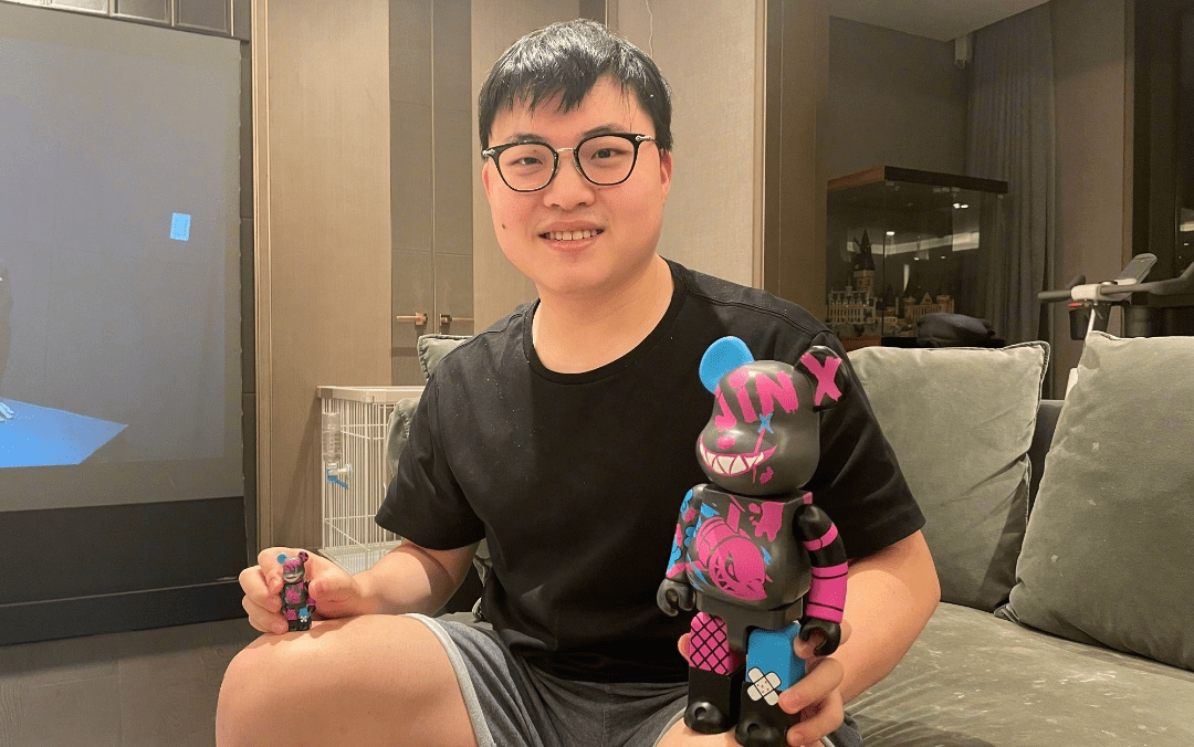  表现优异首场状态出色，DWG观众沸腾！，Uzi重返赛场观众掌声雷动